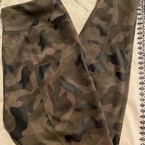 WHBM Camo foil leggings
